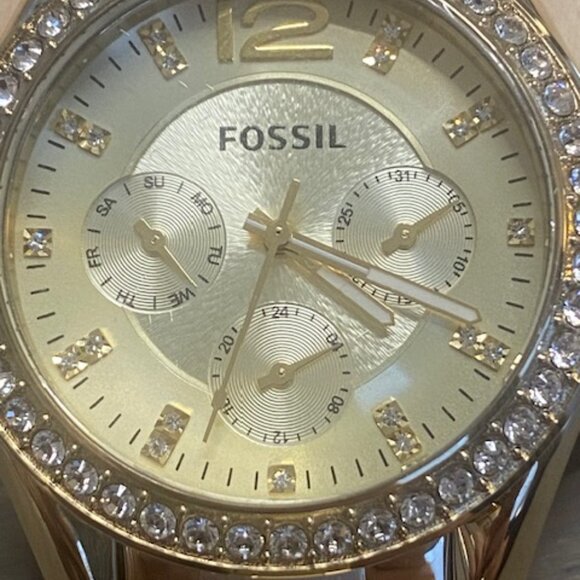 Fossil Riley 'Boyfriend' Gold tone Watch NWT ES - 3203 - Picture 10 of 12